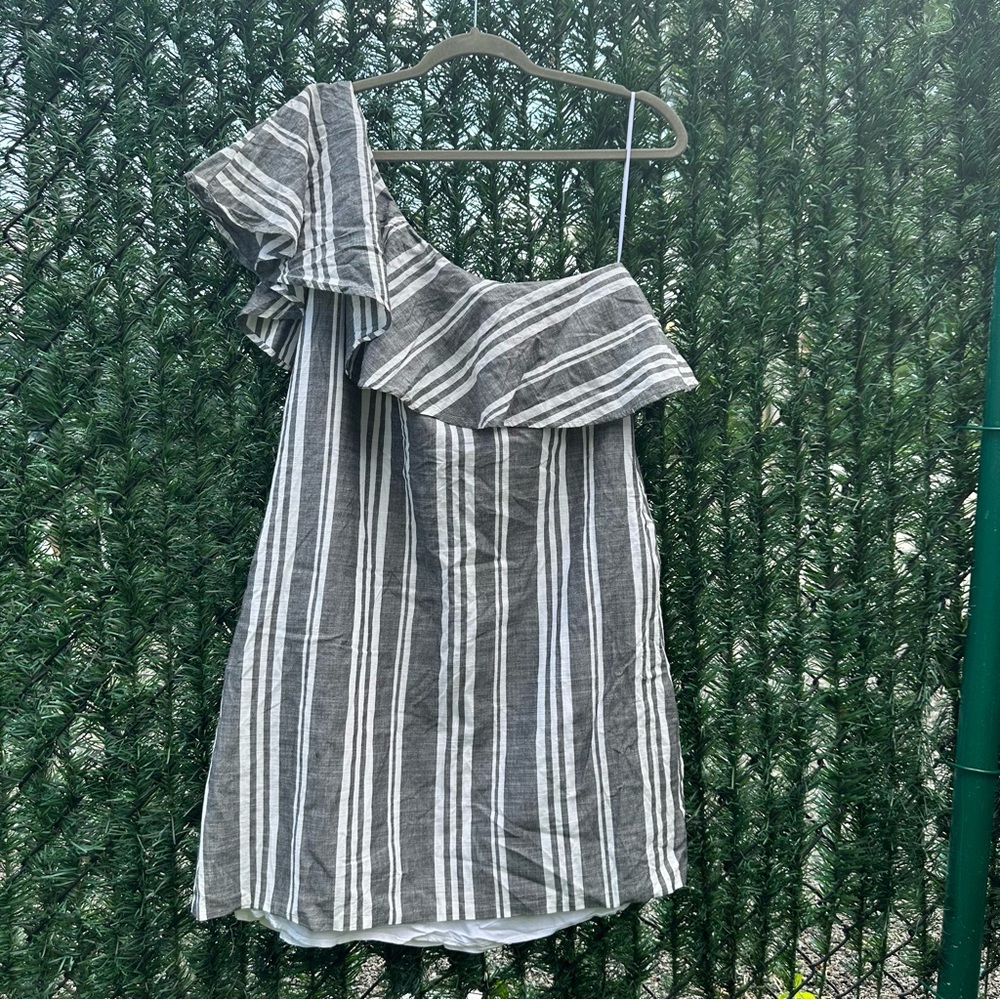 Aqua Striped One Shoulder Ruffle Mini Dress in Gray/White - Large